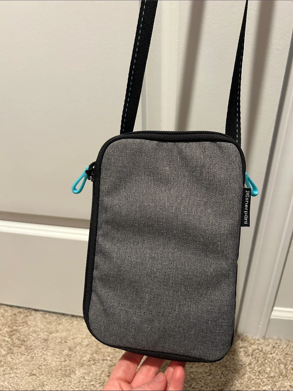 Never Used Sherpani Gray Crossbody Phone Pouch